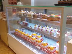 面包甜点陈列柜-好利来(兴华街店)