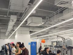 -乐刻运动健身(蓝润摩里中心店)