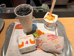 -麦当劳(中山公园龙之梦店)