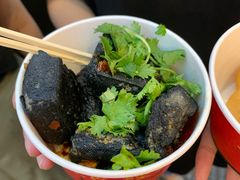 -黑色经典臭豆腐·湖南特产(太平街口店)