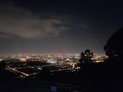 -鬼笑石后山停车场