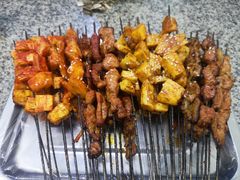 -马克力木手抓炕锅烤羊肉(盐湖一小区店)