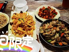 -巴厘龙虾·榜首油焖大虾(音乐学院·沿江酒馆店)