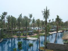 -三亚湾海居铂尔曼度假酒店