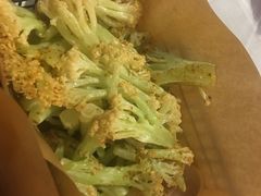 -虾易落味(杭州黄龙万科中心店)