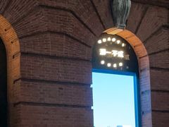 -潮一不贰·法式甜品·生日蛋糕·西式简餐(外滩店)