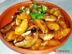 -嘎吧锅私家菜馆(新村十区店)