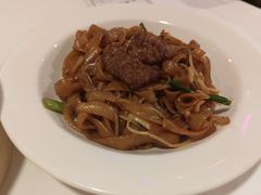 干炒牛河-稻香酒家·34年老字号·港式粤菜(汉街店)