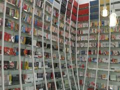 iphone_upload_pic-钟书阁(松江泰晤士小镇店)