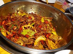 主打的干锅鸭头-安诚居干锅鸭头(八角店)