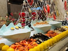 -广州万富希尔顿酒店-感趣自助餐厅·生蚝海鲜刺身