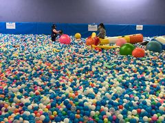 -重庆际华园室内极限运动中心
