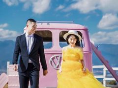 -爱我旅拍婚纱摄影(大理店)