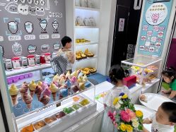 -MINI MARS KIDS CLUB亲子家庭中心(长宁天山店)