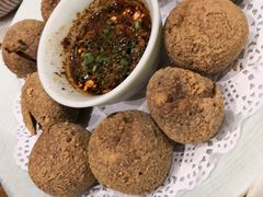 -老凯俚酸汤鱼(鸿通城店)