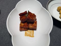 -虹潮荟·餐桌上的美食地理(太阳宫店)