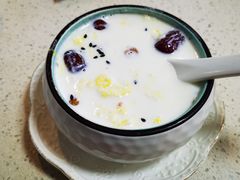 鸡蛋牛奶醪糟-伊祥·敦煌楼