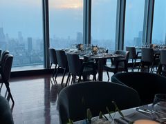 靠窗位-翡翠36餐厅(浦东香格里拉店)