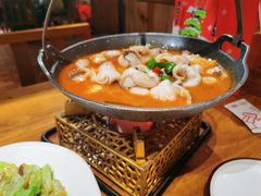 -老滇山寨•云南特色菜•地方菜•民族风情歌舞表演(金碧店)