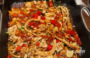 Large Bowl Stir-fried Squid with Purple Perilla