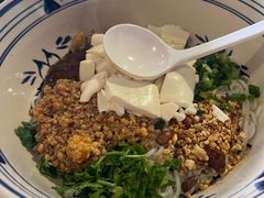 -蜗牛小馆醉乡民谣云南菜(惠新西里店)