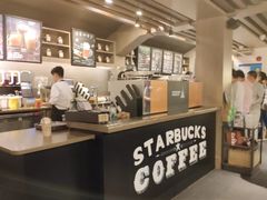 -星巴克(西藏路店)