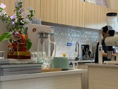 -SAFARI COFFEE