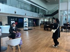 -奔驰上海利星(七宝店)