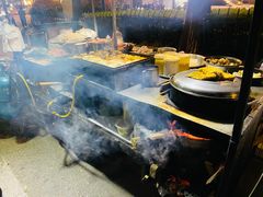 -碑亭巷老王柴火馄饨