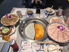 -生活如沸·顺德水牛奶火锅(人民广场店)