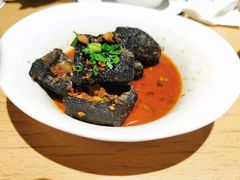 -楚山晓·湖北菜(武汉光谷K11店)