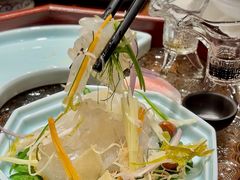 -龙悦湾酒家·八阵鱼生·渔人码头店
