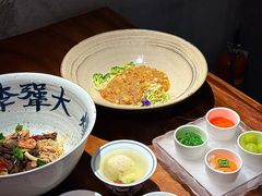 -李犟大爆鳝面·手工蟹黄包(湖滨西湖店)