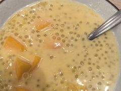 -佰搭果·广式茶餐厅(西华路店)
