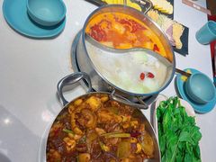 干锅猪蹄锅-小街猪手(团结湖店)