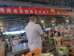 -盐禾堂海南屯昌香草鸭(海润路总店)