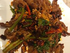 -喝丢一只鞋辣炒海鲜小烧烤(三八广场店)