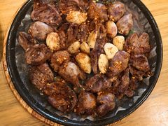 -老东镇啤酒屋海鲜加工·蒸汽海鲜·海鲜烧烤(台东店)