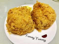 鸡丝肉松小贝-鲍师傅糕点(西站店)