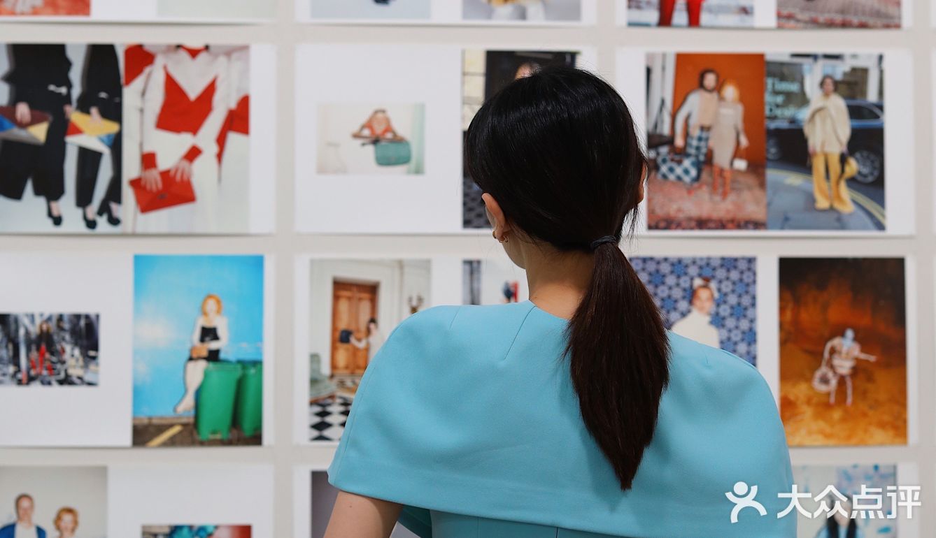 免费看展快乐似神仙