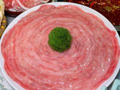 -茅草房·河畔园林火锅