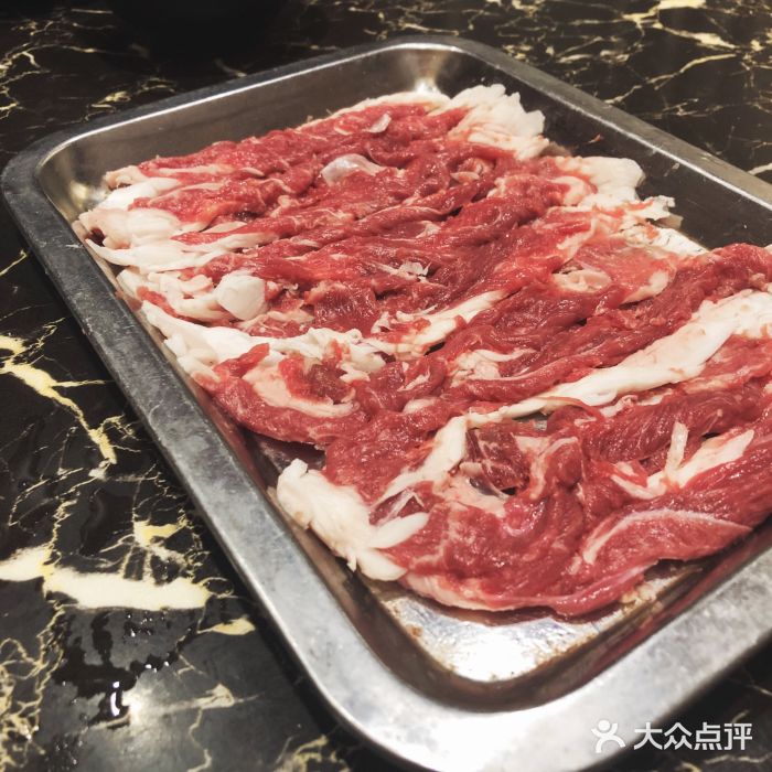 颐品居涮肉(乌鲁木齐中路店)手切羊肉图片