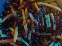 -粉墨特色菜·烧烤音乐酒馆