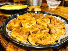 料理烤特色火烧-老东镇啤酒屋海鲜加工·蒸汽海鲜·海鲜烧烤(台东店)