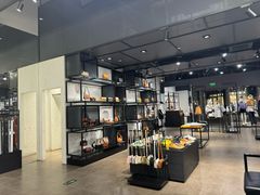 -MCM(比斯特上海购物村店)