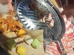 -哈哈碳都·牛肋条无限自助烤肉(宝龙店)