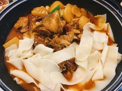 大盘鸡拌面-撒拉花儿·新疆菜·清真(太阳宫店)