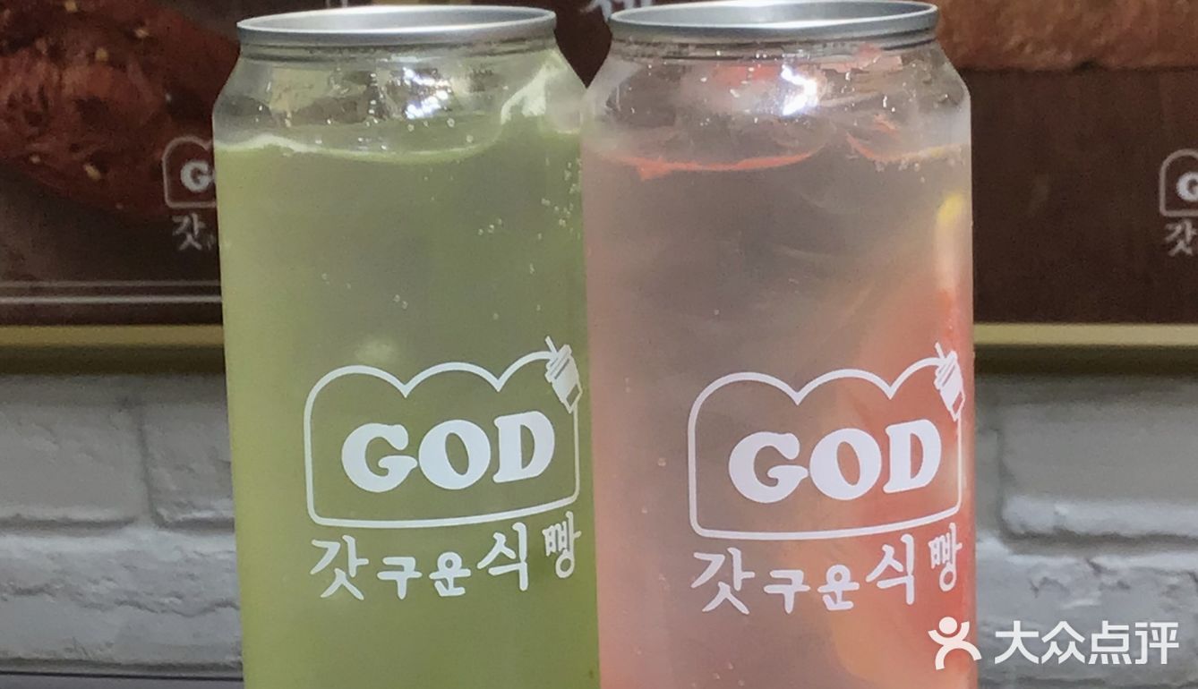 每次来城阳必去的地方就是去聚奥帝买一杯气泡水