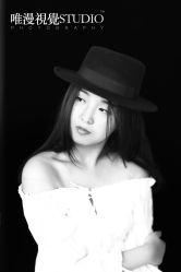 -巴黎婚纱摄影工作室