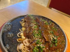 -蜜桃餐厅·伴山(绿宝广场店)